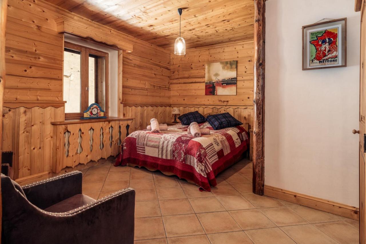 la maison des cerries Hautecour  Extérieur photo